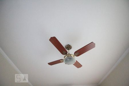 Casa à venda com 280m², 4 quartos e 2 vagasQuarto