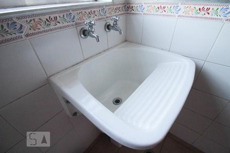 Casa à venda com 280m², 4 quartos e 2 vagasÁrea de Serviço