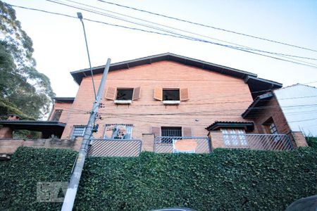 Casa à venda com 280m², 4 quartos e 2 vagasFachada