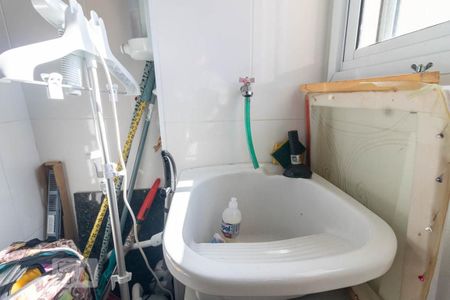 Apartamento à venda com 60m², 2 quartos e 1 vagaÁrea de Serviço