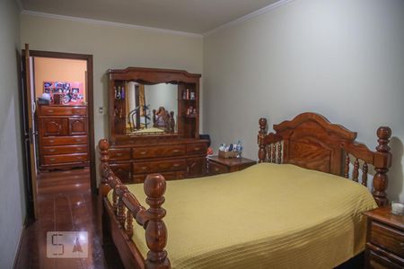 Casa à venda com 320m², 3 quartos e 6 vagasSuíte Master