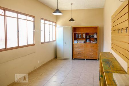 Casa à venda com 140m², 3 quartos e 15 vagasQuarto