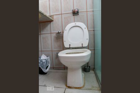 Casa à venda com 140m², 3 quartos e 15 vagasBanheiro Social