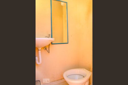 Casa à venda com 140m², 3 quartos e 15 vagasBanheiro