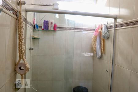 Casa à venda com 140m², 3 quartos e 15 vagasBanheiro da Suíte