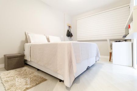 Apartamento à venda com 79m², 2 quartos e 1 vagaSuíte
