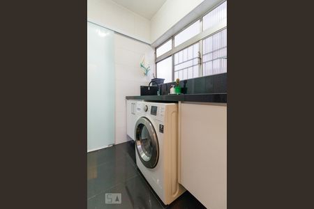 Apartamento à venda com 79m², 2 quartos e 1 vagaÁrea de Serviço