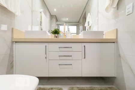 Apartamento à venda com 79m², 2 quartos e 1 vagaBanheiro da Suíte