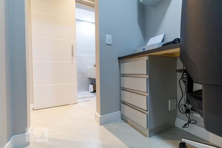 Apartamento à venda com 79m², 2 quartos e 1 vagaEscritório