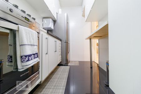 Apartamento à venda com 79m², 2 quartos e 1 vagaCozinha