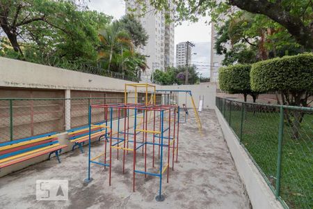 Apartamento à venda com 74m², 2 quartos e 1 vaga Apartamento à venda com 74m², 2 quartos e 1 vagaplayground