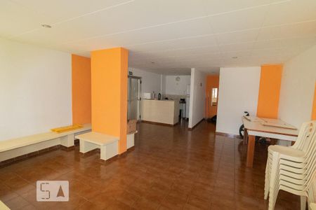Apartamento à venda com 74m², 2 quartos e 1 vaga Apartamento à venda com 74m², 2 quartos e 1 vagasalao de festas