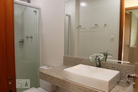Apartamento para alugar com 98m², 2 quartos e 2 vagasBanheiro Social