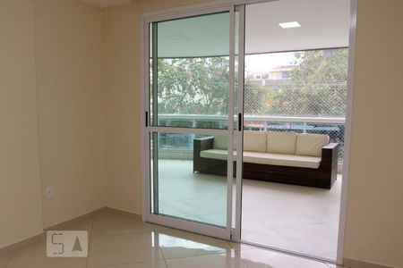 Sala  de apartamento para alugar com 2 quartos, 98m² em Recreio dos Bandeirantes, Rio de Janeiro