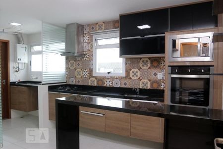 Apartamento para alugar com 98m², 2 quartos e 2 vagasCozinha - Armários