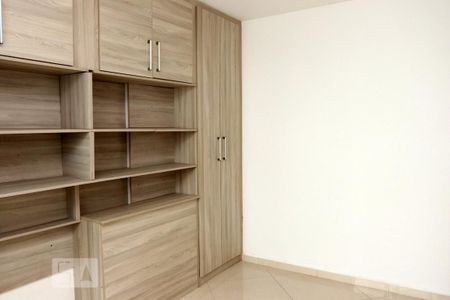 Apartamento para alugar com 98m², 2 quartos e 2 vagasQuarto 