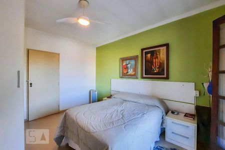 Casa para alugar com 250m², 4 quartos e 2 vagas Casa para alugar com 250m², 4 quartos e 2 vagasSuíte