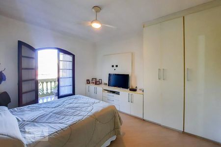 Casa para alugar com 250m², 4 quartos e 2 vagas Casa para alugar com 250m², 4 quartos e 2 vagasSuíte