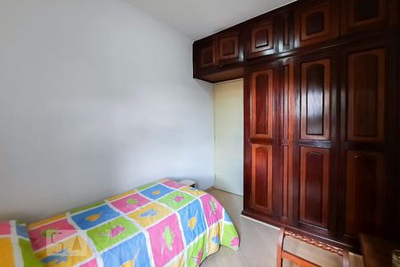 Casa para alugar com 250m², 4 quartos e 2 vagas Casa para alugar com 250m², 4 quartos e 2 vagasQuarto 2