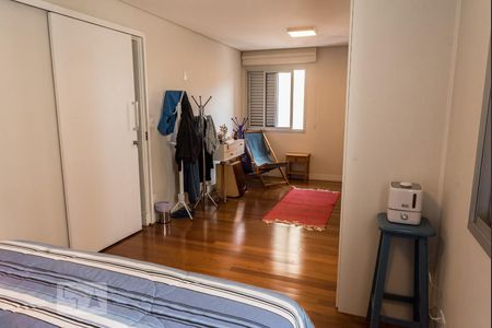 Apartamento à venda com 100m², 2 quartos e 2 vagas Apartamento à venda com 100m², 2 quartos e 2 vagasSuite