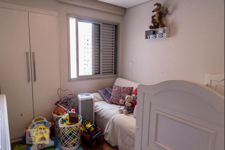 Quarto de apartamento à venda com 2 quartos, 100m² em Vila Progredior, São Paulo