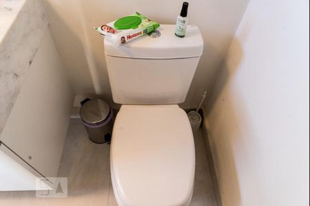 Apartamento à venda com 100m², 2 quartos e 2 vagas Apartamento à venda com 100m², 2 quartos e 2 vagasBanheiro suite