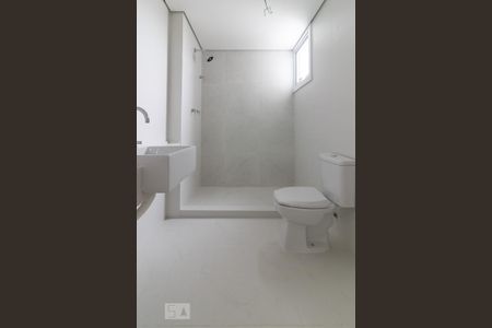 Apartamento à venda com 145m², 3 quartos e 3 vagasBanheiro da Suíte 3