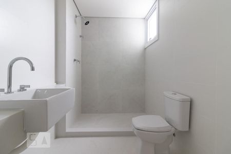 Apartamento à venda com 145m², 3 quartos e 3 vagasBanheiro da Suíte 3