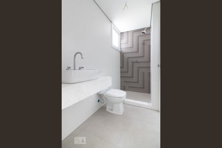 Apartamento à venda com 145m², 3 quartos e 3 vagasBanheiro da Suíte 2