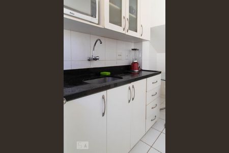 Casa de condomínio para alugar com 83m², 3 quartos e 2 vagas Casa de condomínio para alugar com 83m², 3 quartos e 2 vagasCozinha