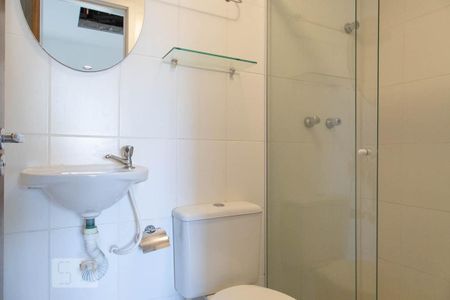 Casa de condomínio para alugar com 83m², 3 quartos e 2 vagas Casa de condomínio para alugar com 83m², 3 quartos e 2 vagasBanheiro social