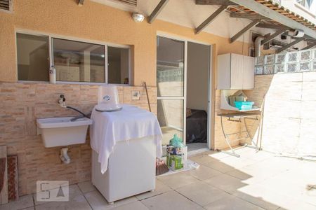 Casa de condomínio para alugar com 83m², 3 quartos e 2 vagas Casa de condomínio para alugar com 83m², 3 quartos e 2 vagasÁrea de serviço