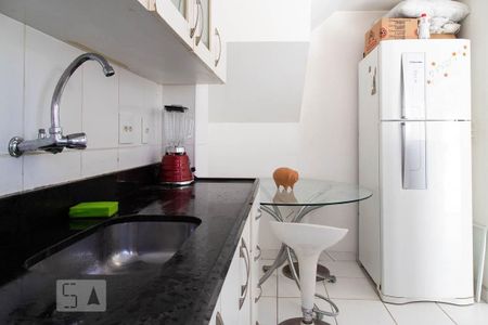 Casa de condomínio para alugar com 83m², 3 quartos e 2 vagas Casa de condomínio para alugar com 83m², 3 quartos e 2 vagasCozinha