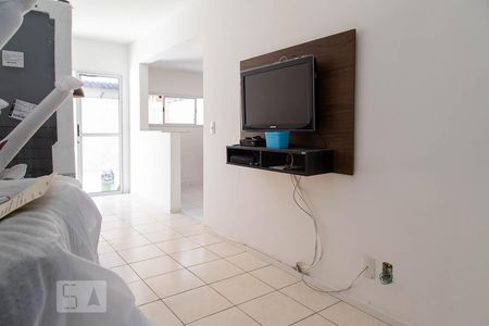 Casa de condomínio para alugar com 83m², 3 quartos e 2 vagas Casa de condomínio para alugar com 83m², 3 quartos e 2 vagasSala