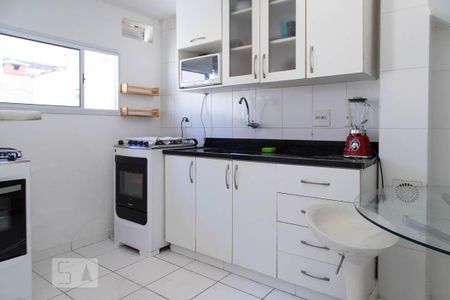 Casa de condomínio para alugar com 83m², 3 quartos e 2 vagas Casa de condomínio para alugar com 83m², 3 quartos e 2 vagasCozinha