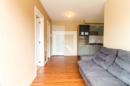 Sala/Cozinha de apartamento para alugar com 2 quartos, 38m² em Vila Taquari, São Paulo