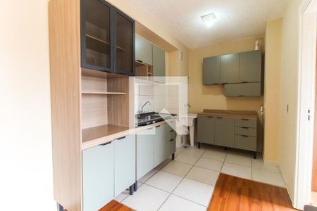 Sala/Cozinha de apartamento para alugar com 2 quartos, 38m² em Vila Taquari, São Paulo