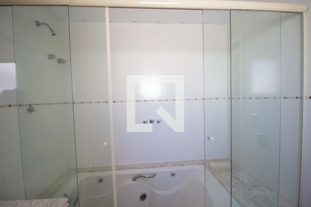 Apartamento à venda com 360m², 4 quartos e 2 vagasBanheiro da Suíte 3