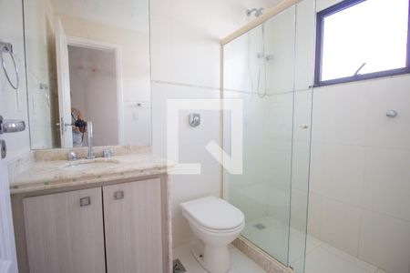 Apartamento à venda com 360m², 4 quartos e 2 vagasBanheiro da Suíte 4