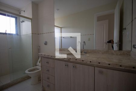 Apartamento à venda com 360m², 4 quartos e 2 vagasBanheiro da Suíte 1