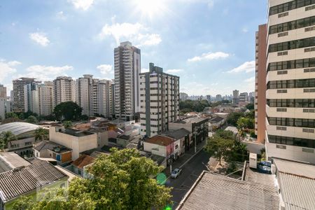 Apartamento à venda com 70m², 3 quartos e 2 vagasVaranda - Vista