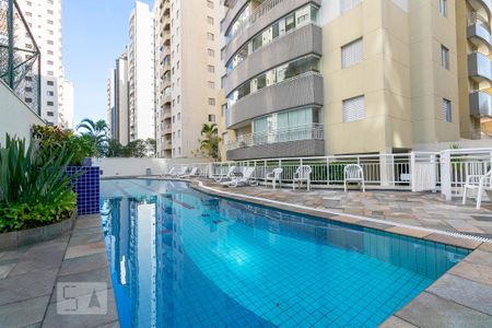 Apartamento à venda com 70m², 3 quartos e 2 vagasÁrea comum - Piscina