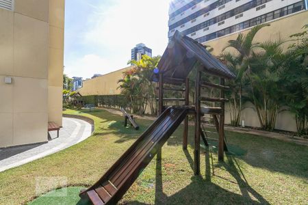 Apartamento à venda com 70m², 3 quartos e 2 vagasÁrea Comum - Playground