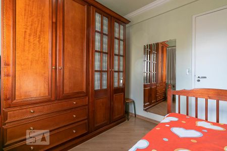 Apartamento à venda com 70m², 3 quartos e 2 vagasQuarto 2