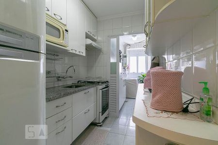 Apartamento à venda com 70m², 3 quartos e 2 vagasCozinha