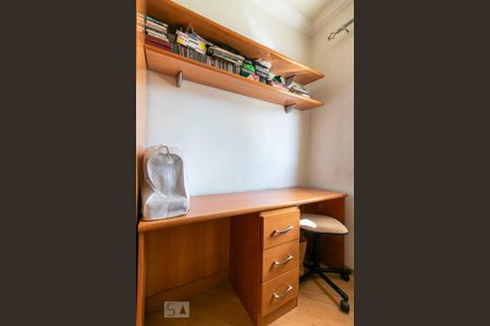 Apartamento à venda com 70m², 3 quartos e 2 vagasQuarto 3 - Armários