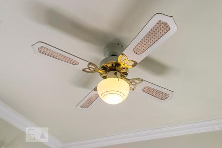 Apartamento à venda com 70m², 3 quartos e 2 vagasSuíte - Ventilador