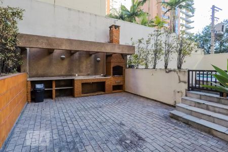 Apartamento à venda com 130m², 3 quartos e 2 vagasÁrea comum - Churrasqueira