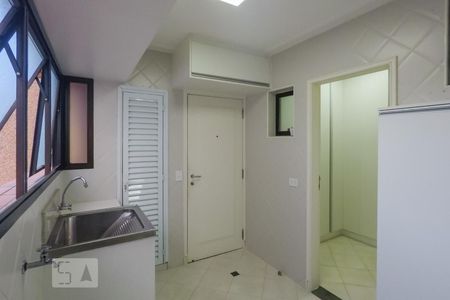 Apartamento à venda com 130m², 3 quartos e 2 vagasÁrea de Serviço