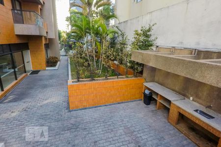 Apartamento à venda com 130m², 3 quartos e 2 vagasÁrea Externa